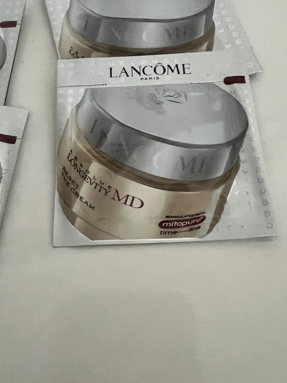 New Lancôme Skincare & Lip Gloss - mascara, 11-ABSOLUE LONGEVITY, for travel - Picture 3 of 16